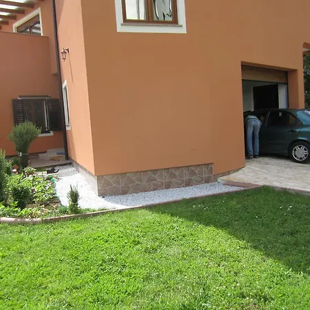 Apartment Helena Pula